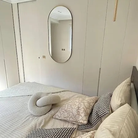 4p 1br - Fully Renovated With Ac - Champs-elysées Appartamento *