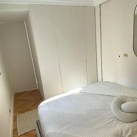 4p 1br - Fully Renovated With Ac - Champs-elysées Appartamento Parigi